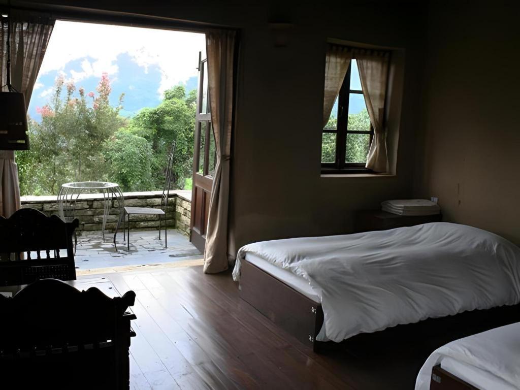 Hananoie - A Permaculture Resort Pokhara Exterior foto