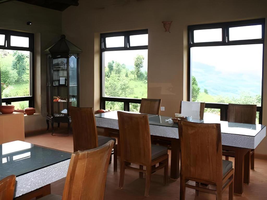 Hananoie - A Permaculture Resort Pokhara Exterior foto